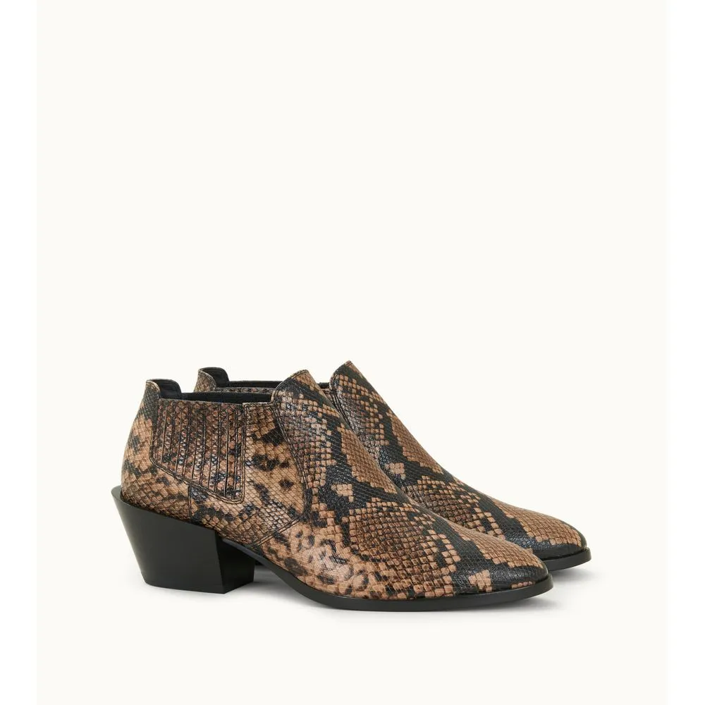 Ankle Boots in Leather