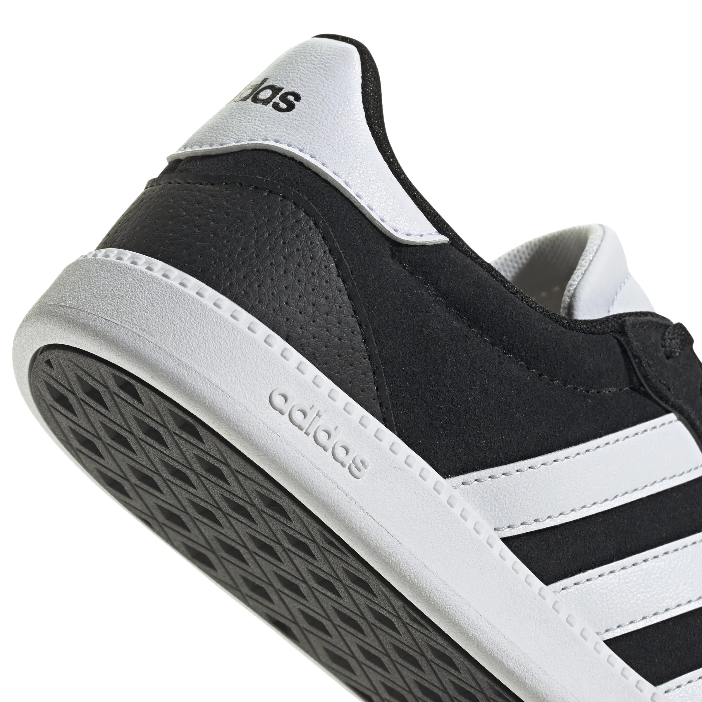 Breaknet Sleek Lifestyle Shoes