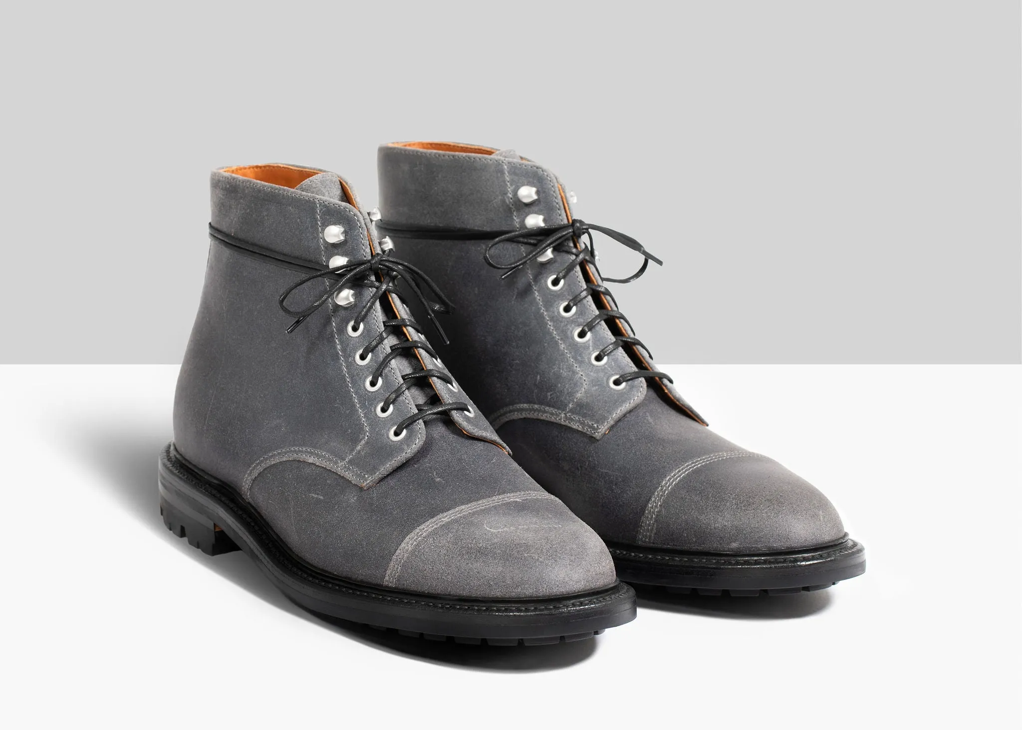 Cap Toe Boot Frost Waxed Commander