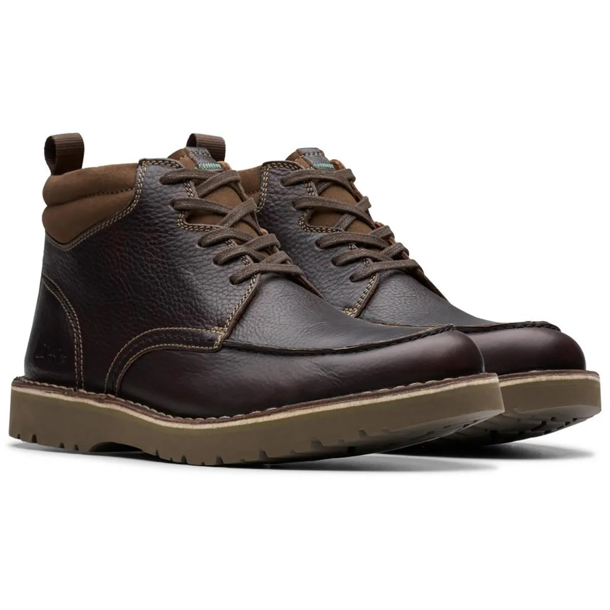 EASTIDGE Mens Lace-Up Manmade Chukka Boots
