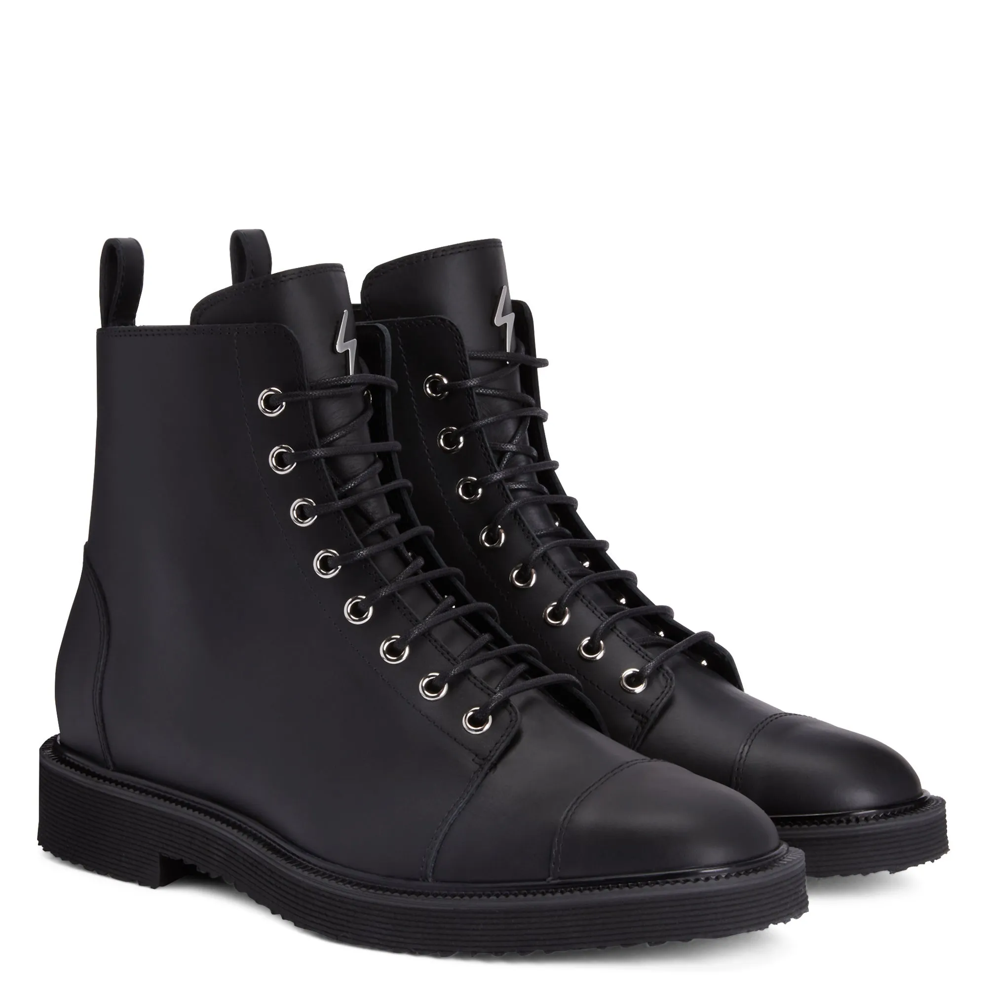 Giuseppe Zanotti Chris Low