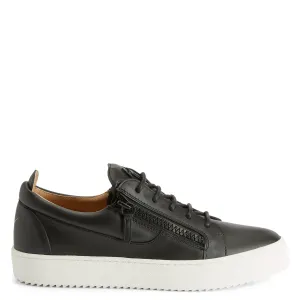 Giuseppe Zanotti Frankie