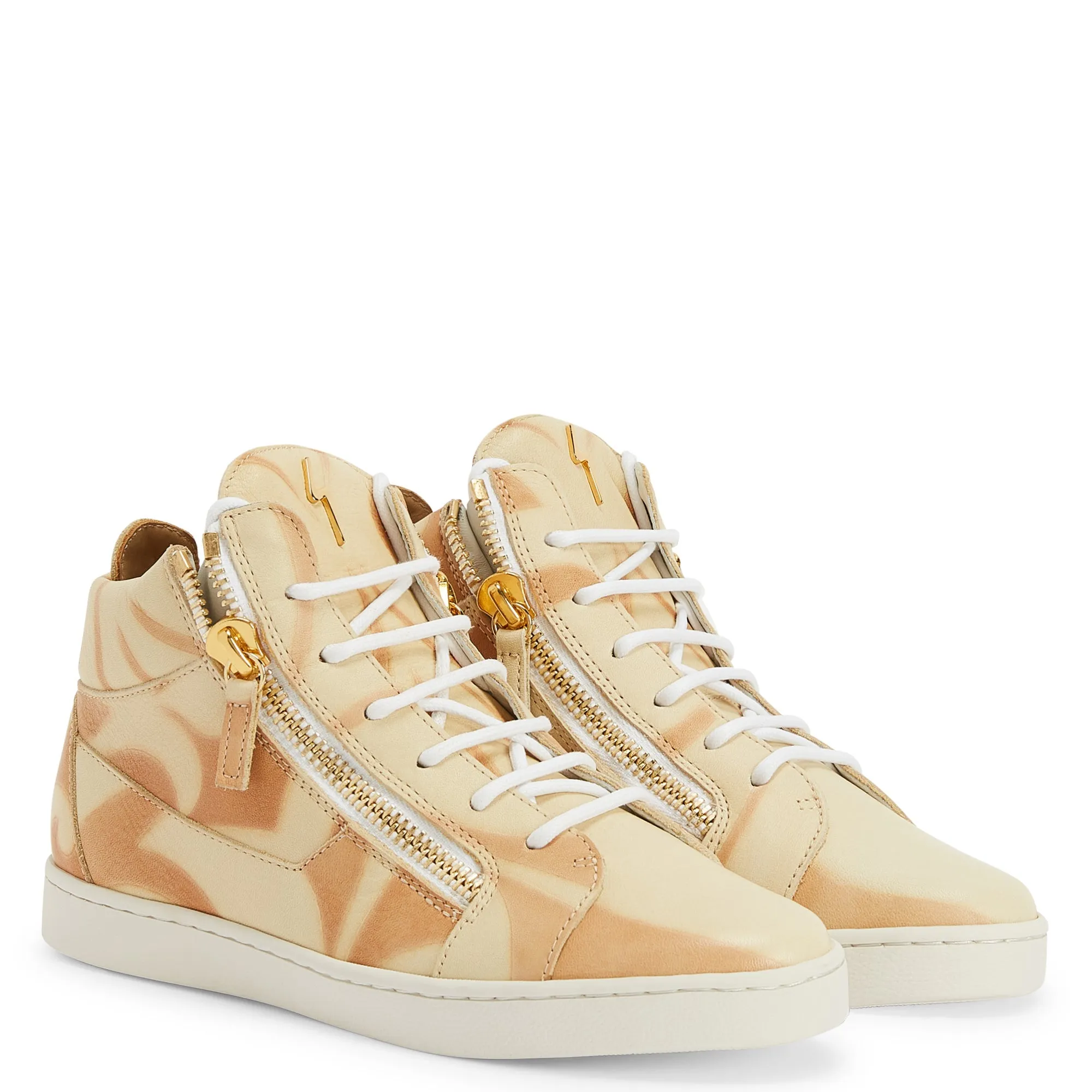 Giuseppe Zanotti Kriss