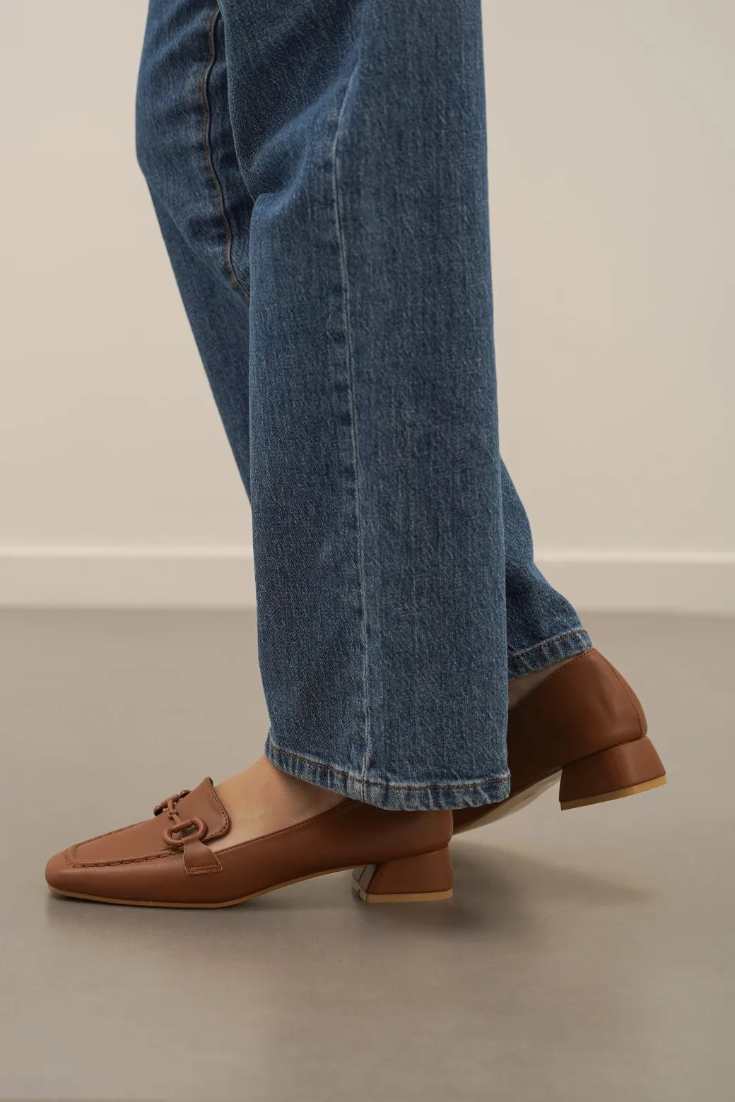 HEELED LOAFERS