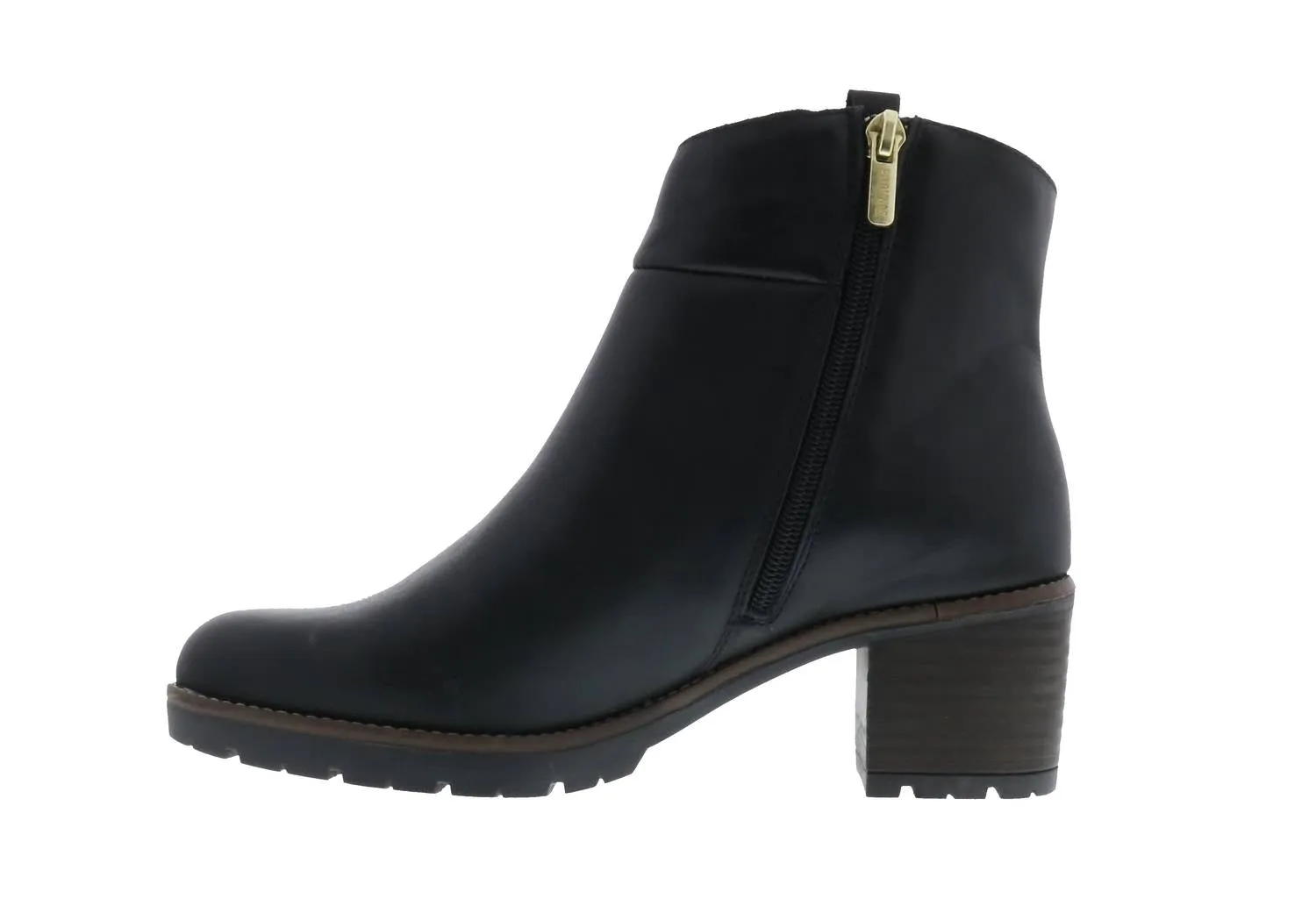 Llanes Leather Ankle Boots In Black