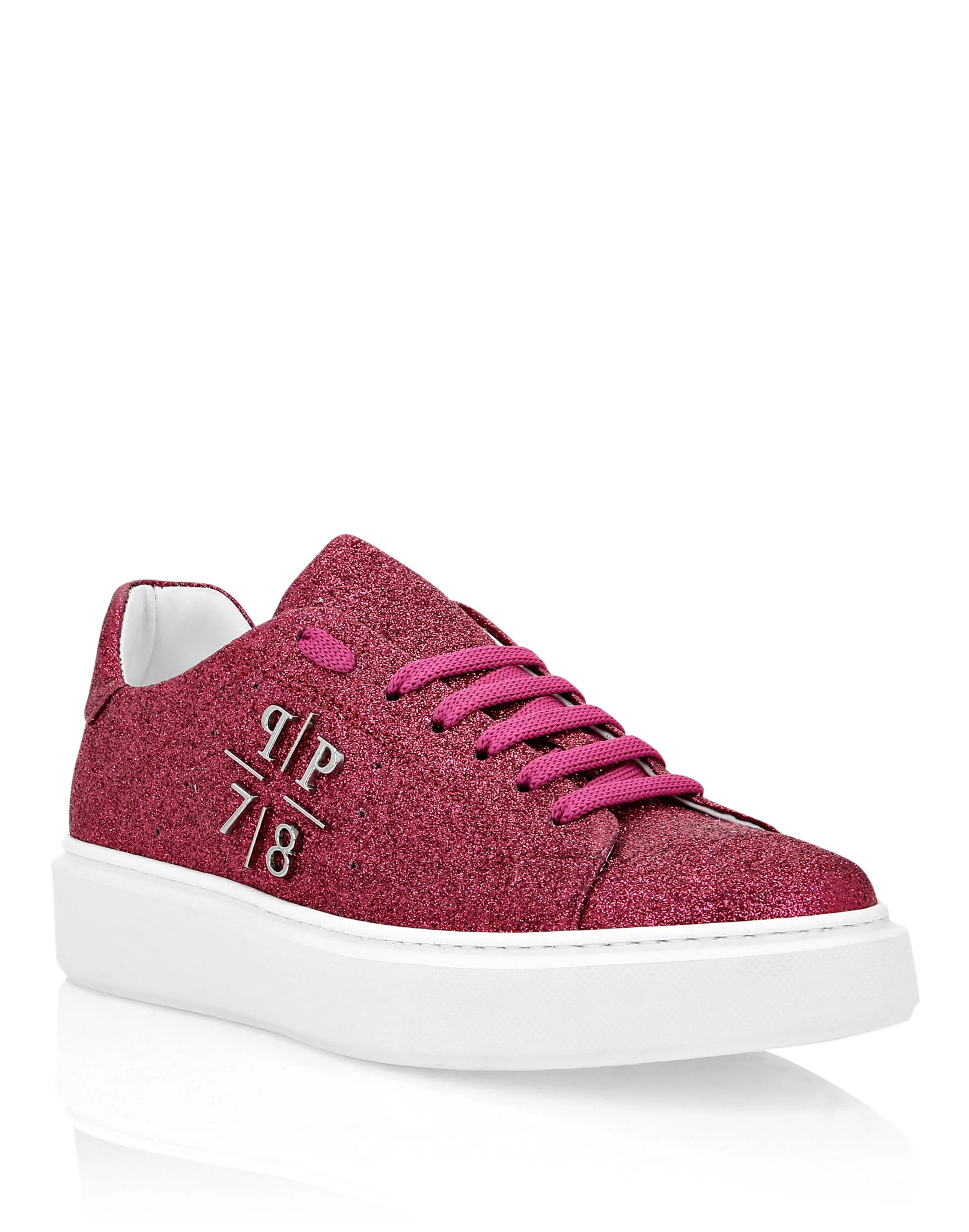 Lo-Top Sneakers