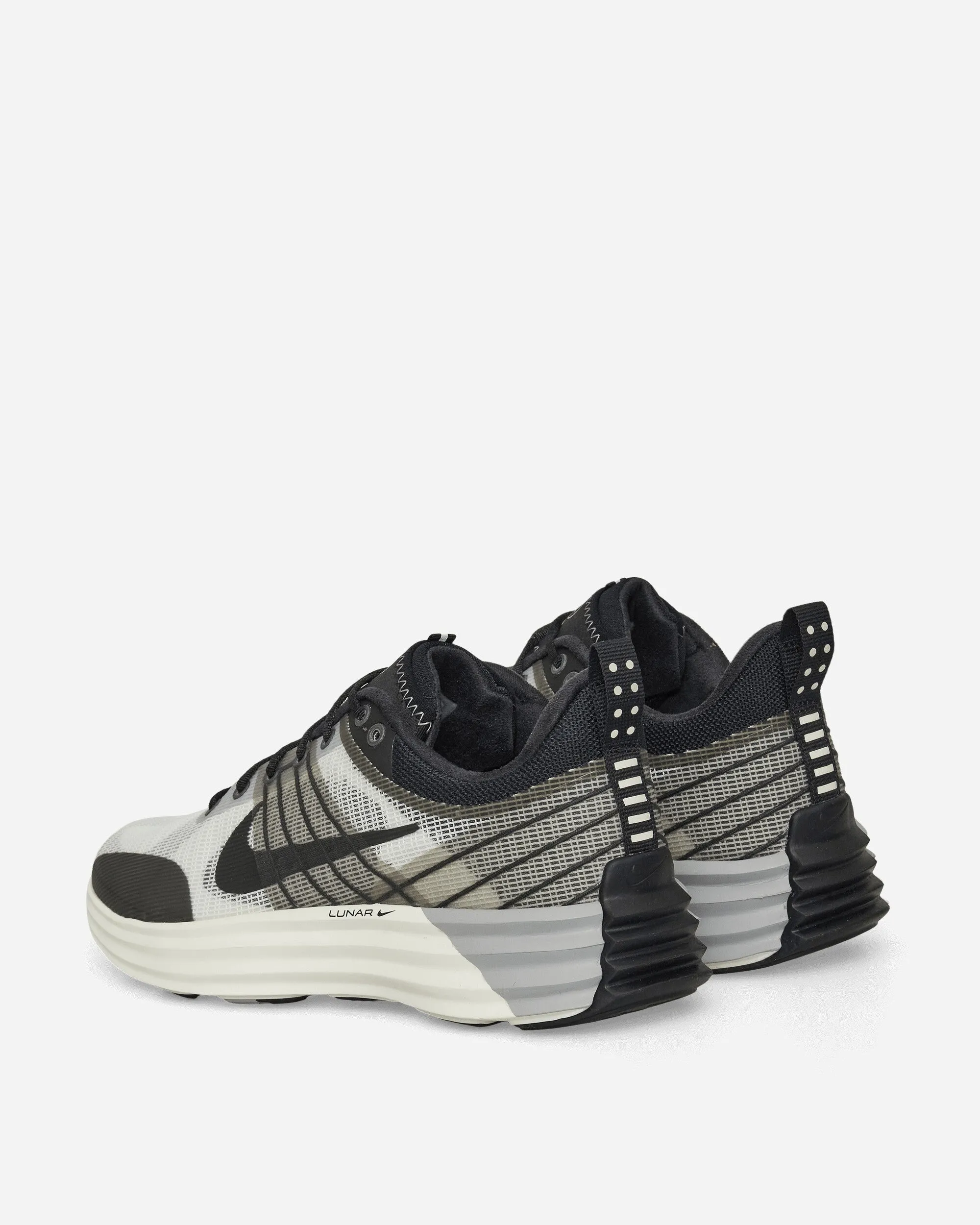 Lunar Roam Sneakers Summit White / Light Smoke Grey / Black