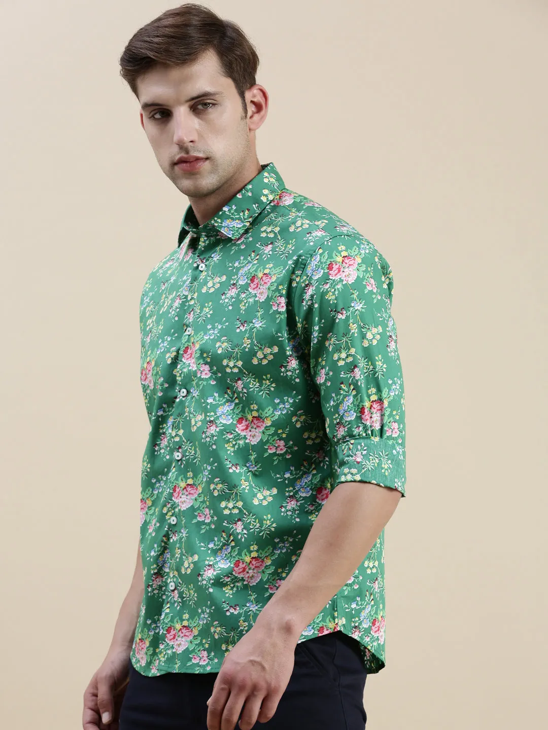 Men Green Floral Printed Standard Slim Fit Cotton Casual Shirt