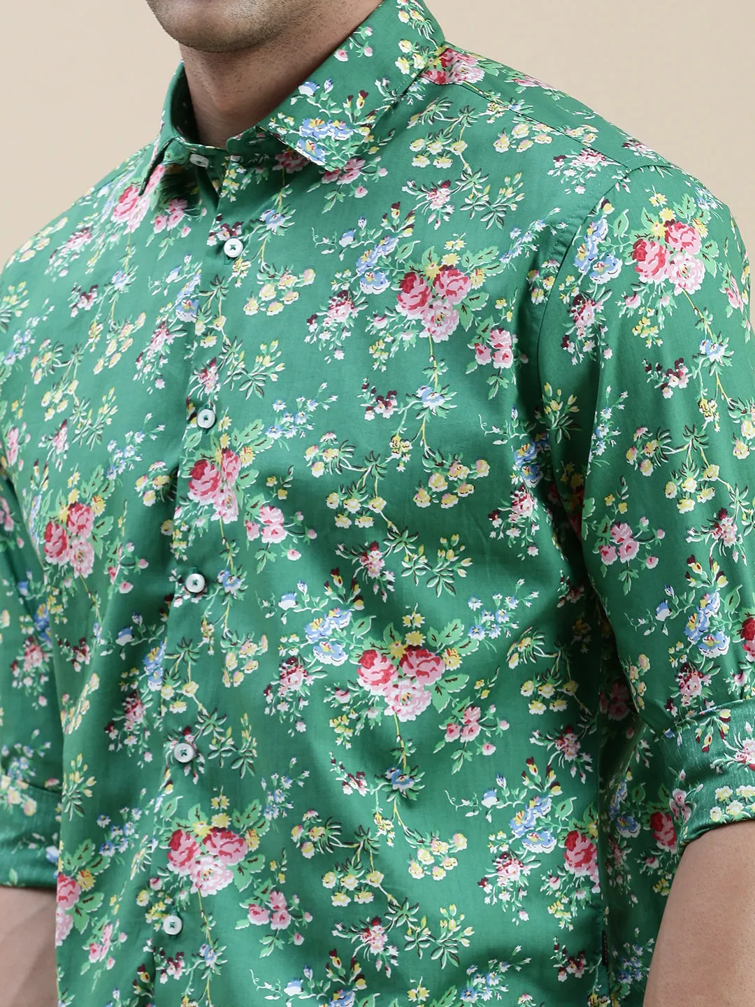 Men Green Floral Printed Standard Slim Fit Cotton Casual Shirt