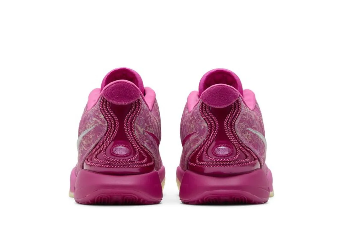 Nike LeBron 21 The World Is Your Oyster