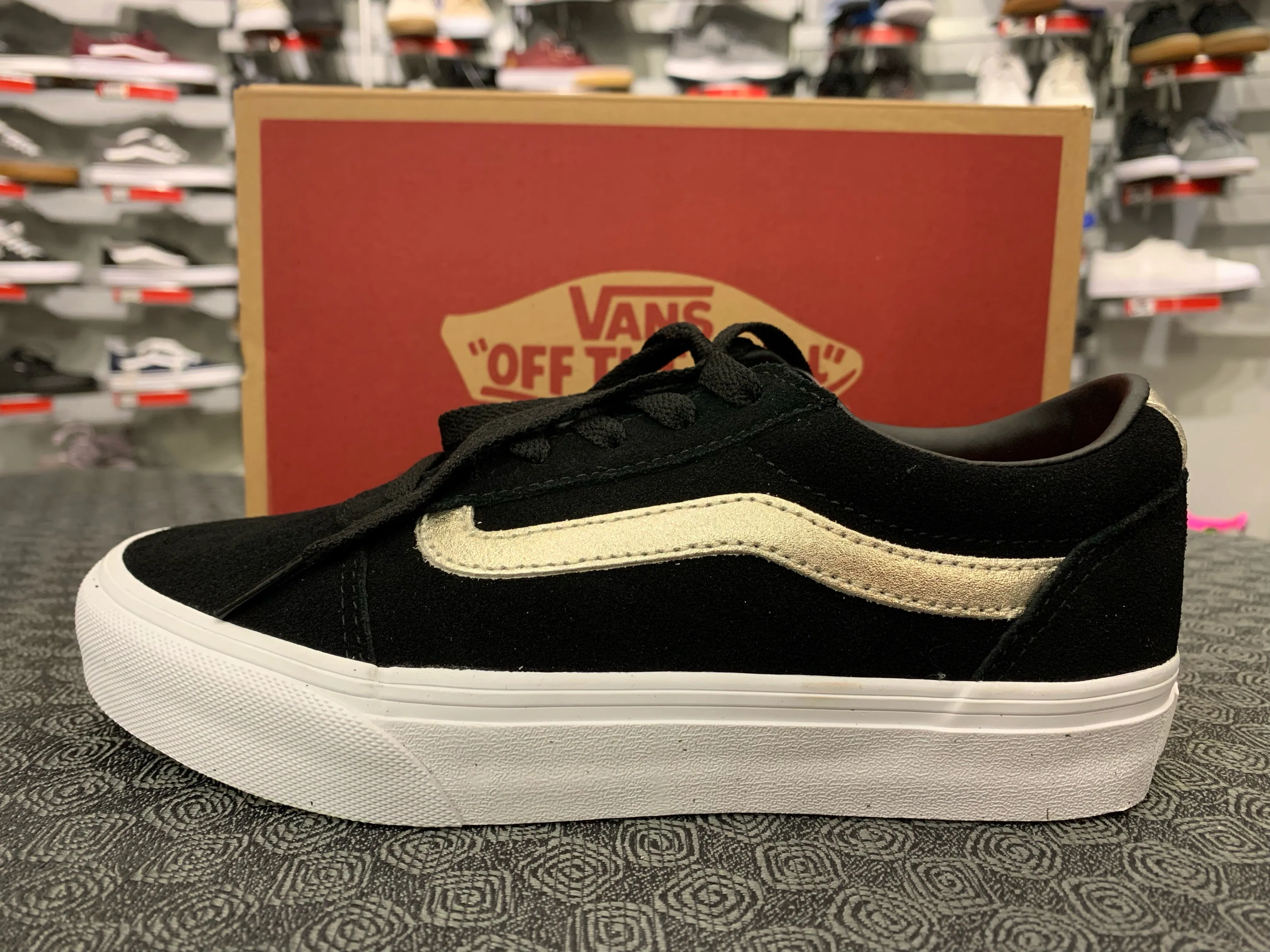 Vans W Ward