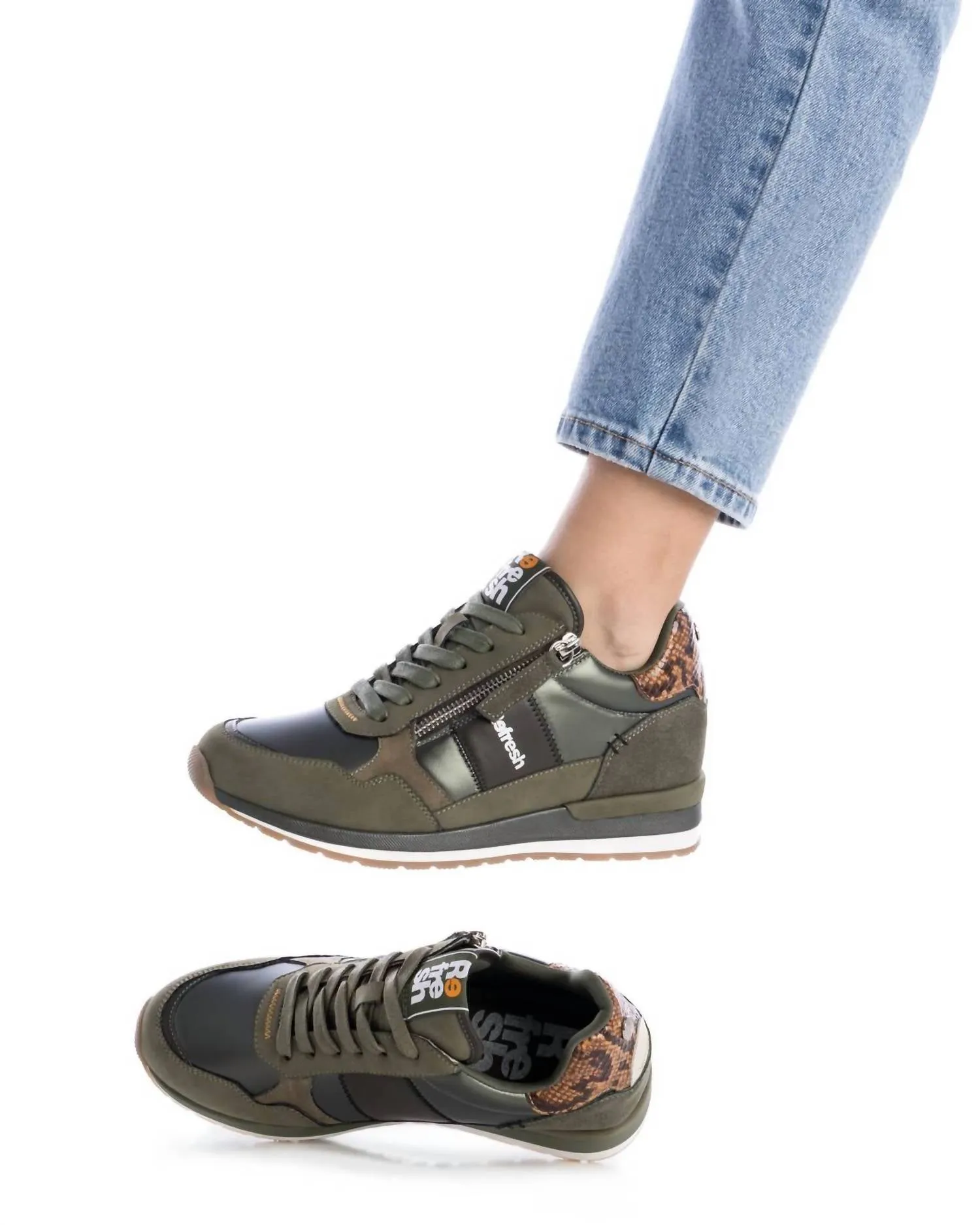 Women's Casual Sneakers In Khaki