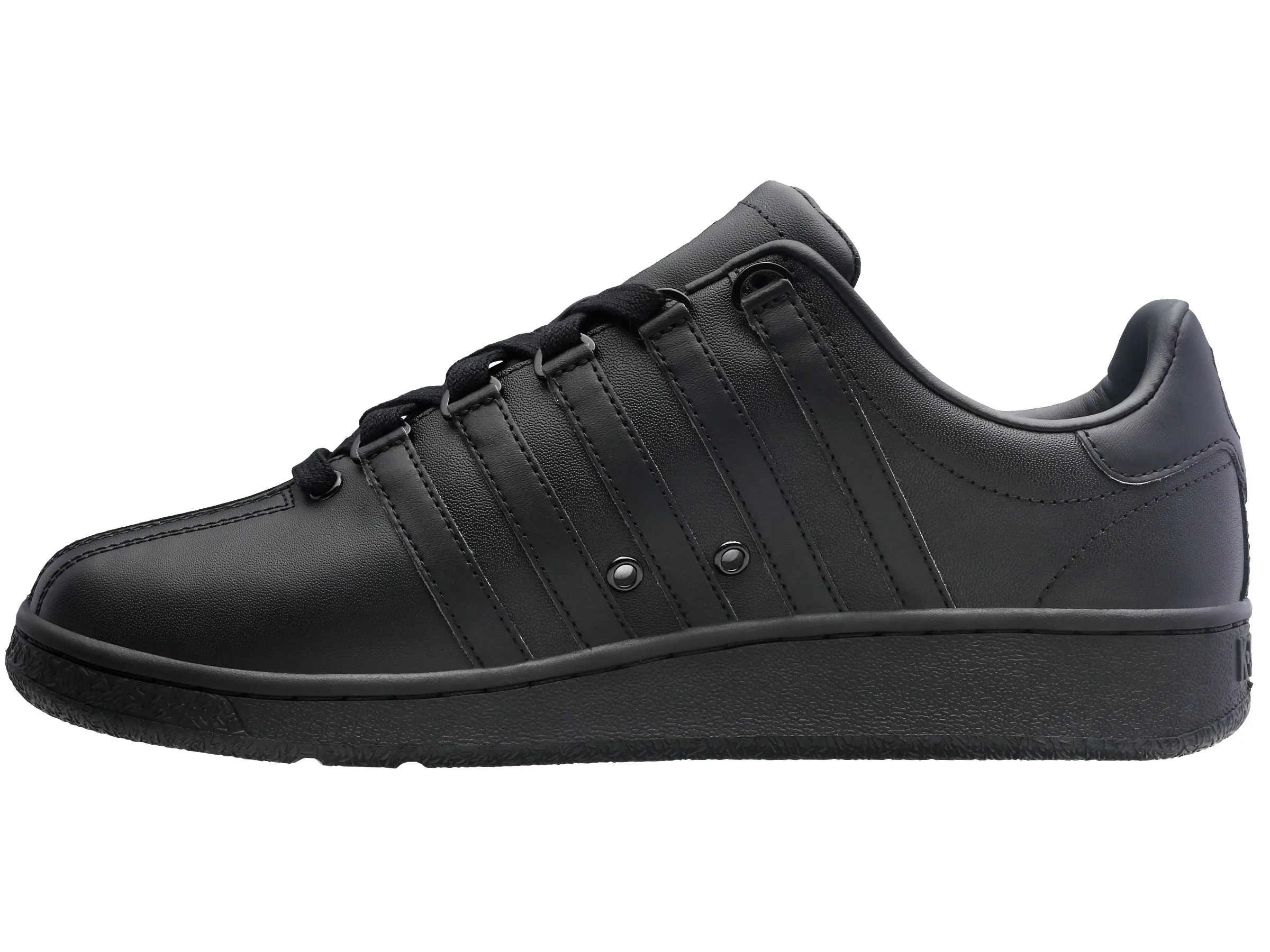Womens Classic VN Sneakers