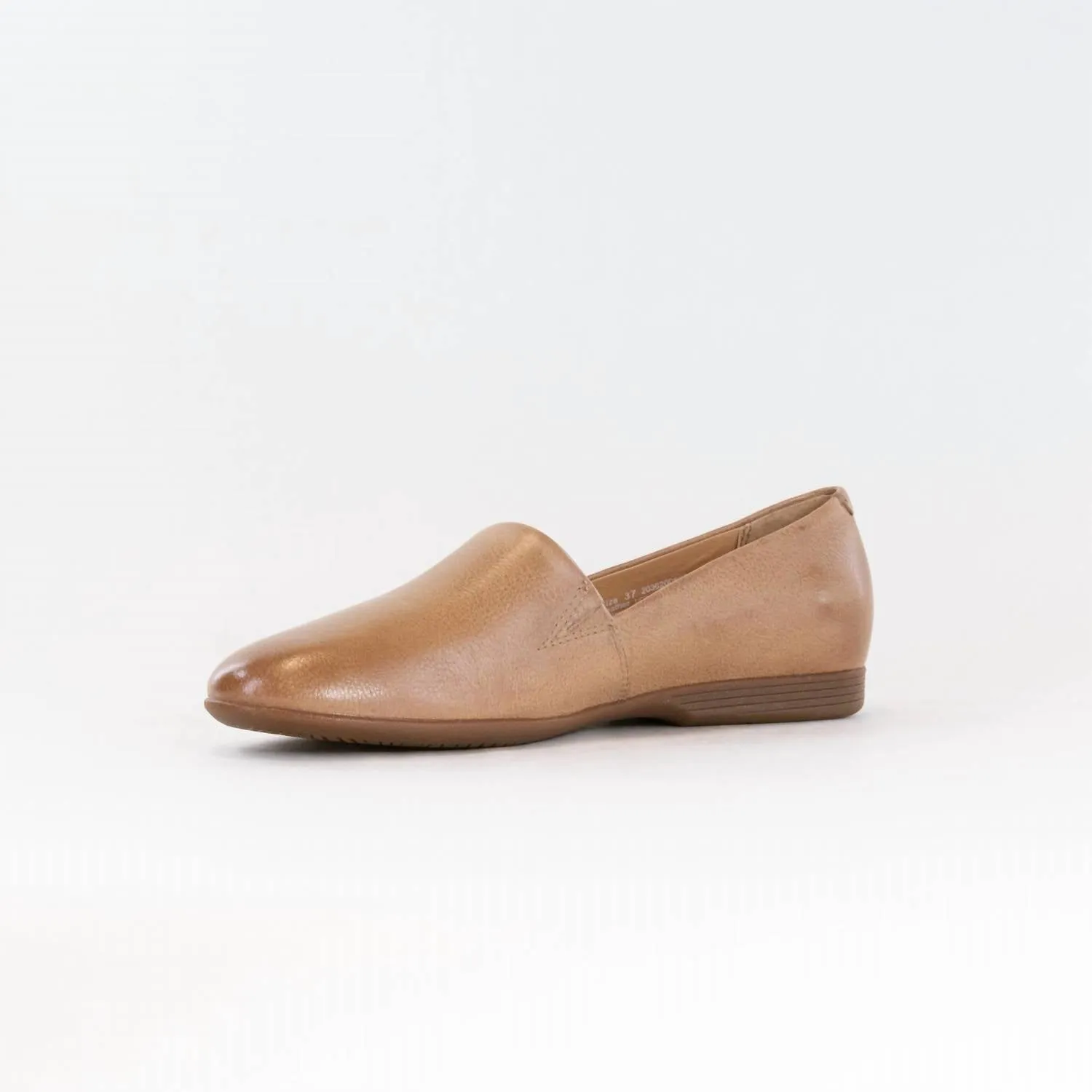 Women's Larisa Flat Loafer In Tan