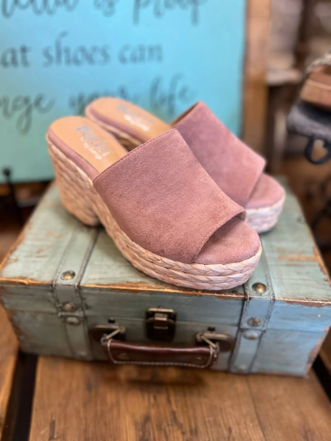 Women's Solstice Wedge Sandal In Blush