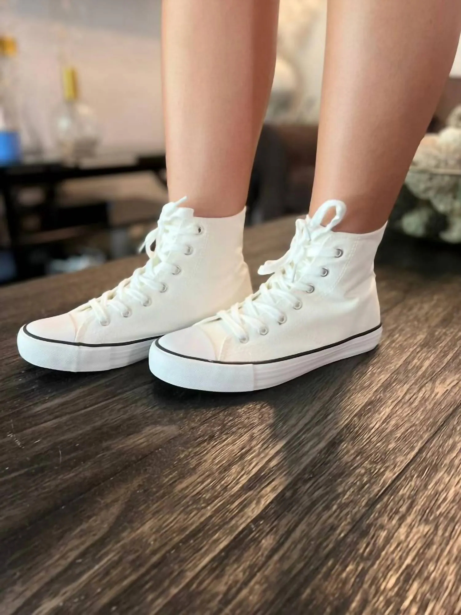 Women's Star 24 Hi-Top Sneakers In White