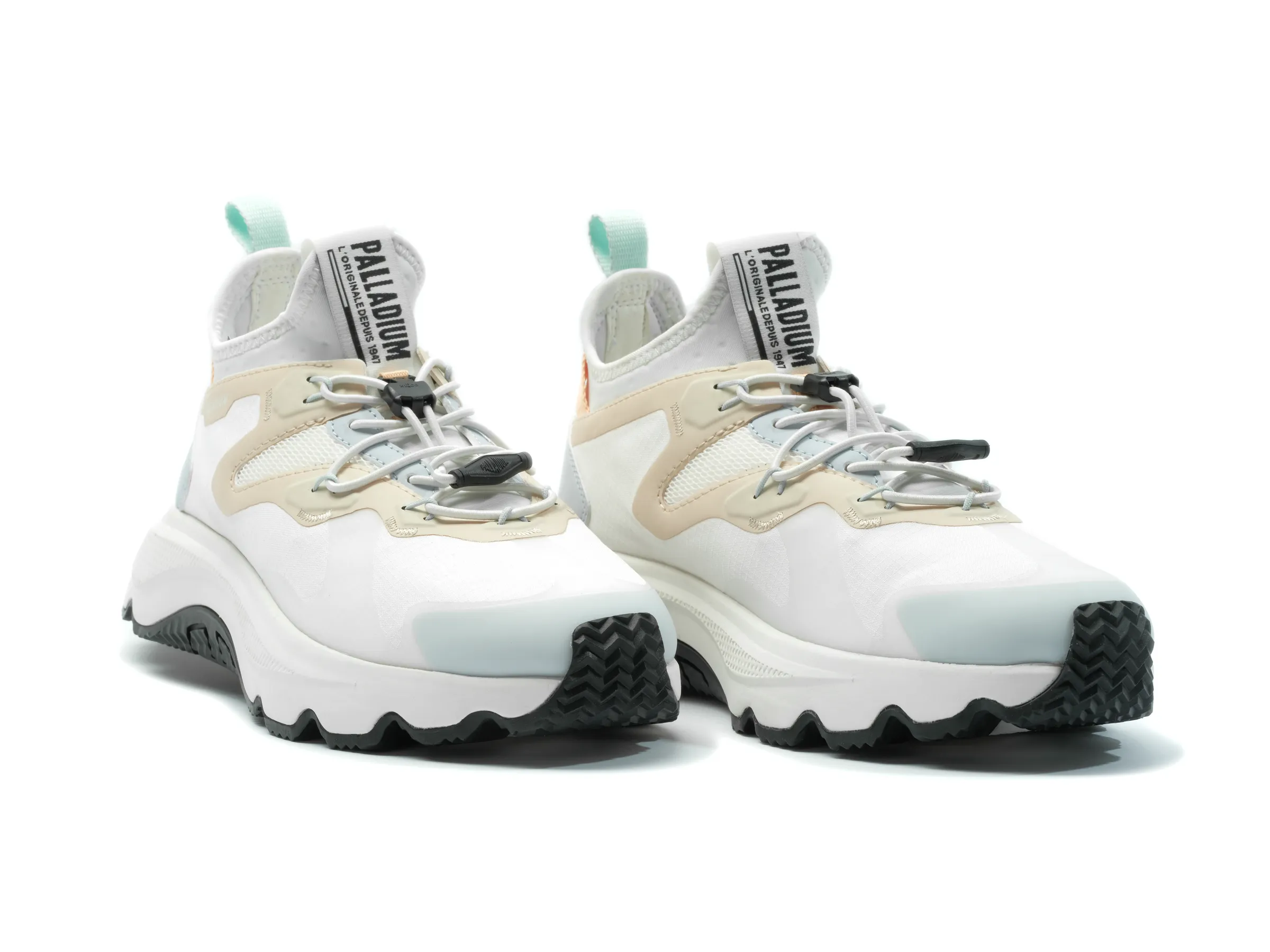Womens Thunder Lo S Sneakers